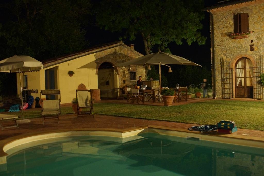 Podere I Melograni Guardistallo Luaran gambar