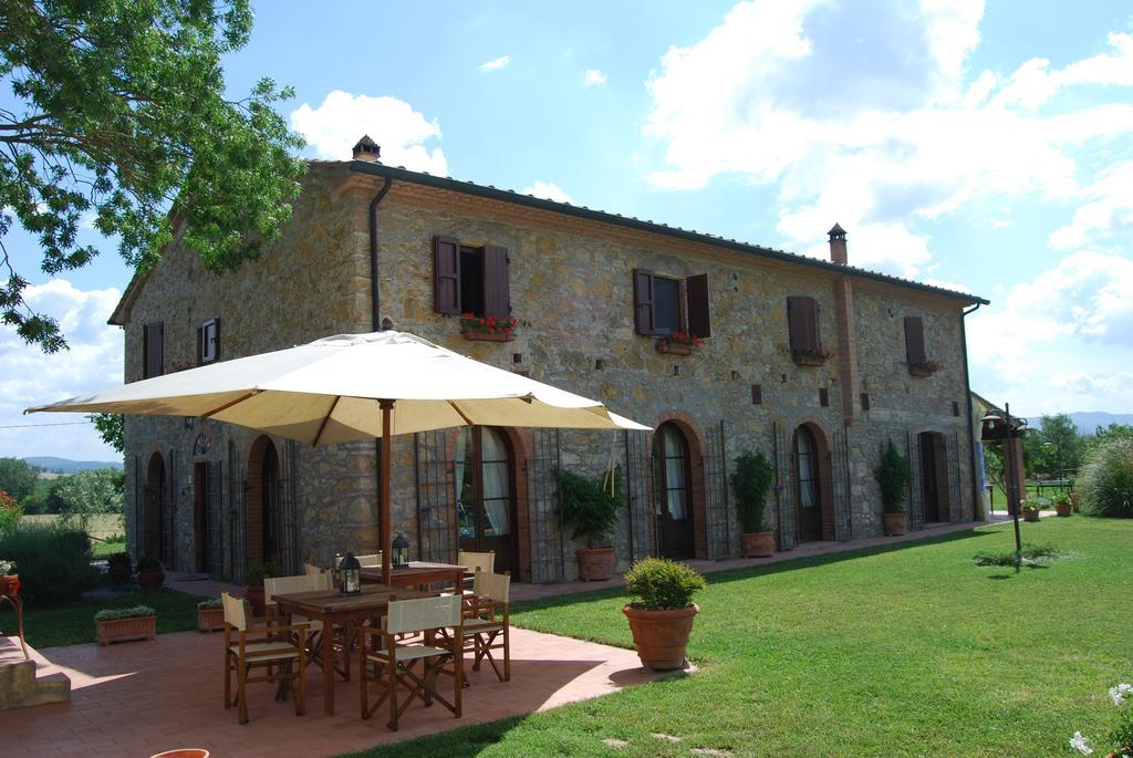 Podere I Melograni Guardistallo Luaran gambar